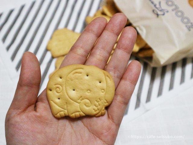 カルディで買えるグローナ ズービスケットは大きくて可愛いどうぶつ柄  